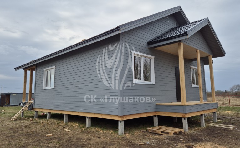 Каркасный дом 9х9 с двумя спальнями фото 1